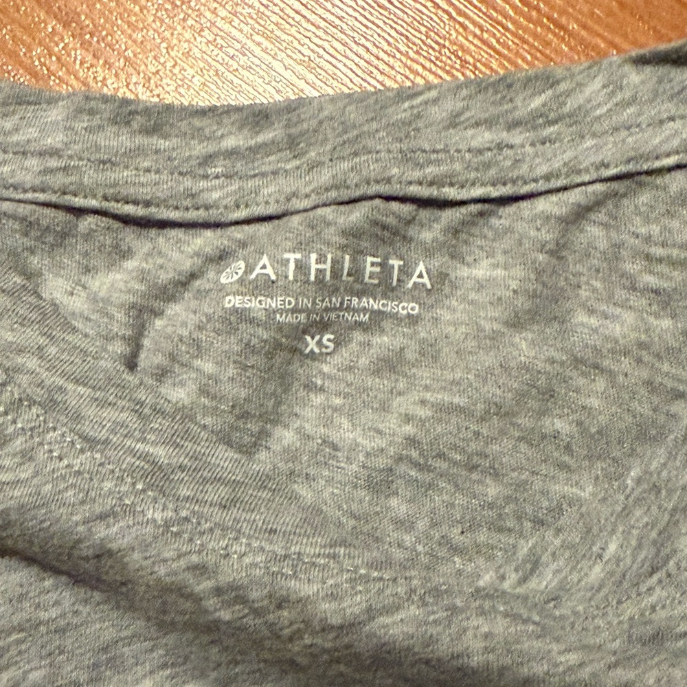 Athleta Short Sleeve Tee | Gray | XS